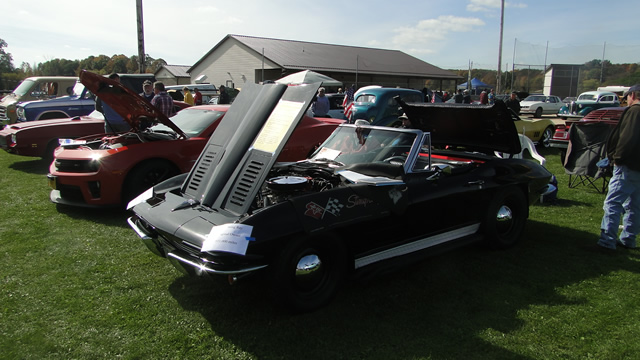 /pictures/Car Show_2015/2009-06-04 18.44.06.jpg